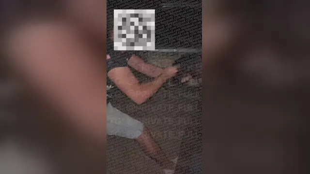 De Russische pandjesbaas werd uit een taxi gehaald en in een cirkel rondgeleid